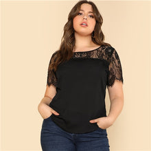Load image into Gallery viewer, SHEIN Lace Yoke Curved Hem Tee 2018 Summer Black Round Neck Short Sleeve Modern Top Women Plus Size Elegant T-shirt